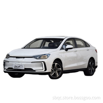 2020 Intervallo elettrico completo 416 km di carico rapido per veicoli elettrici BAIC EU5 Auto usate